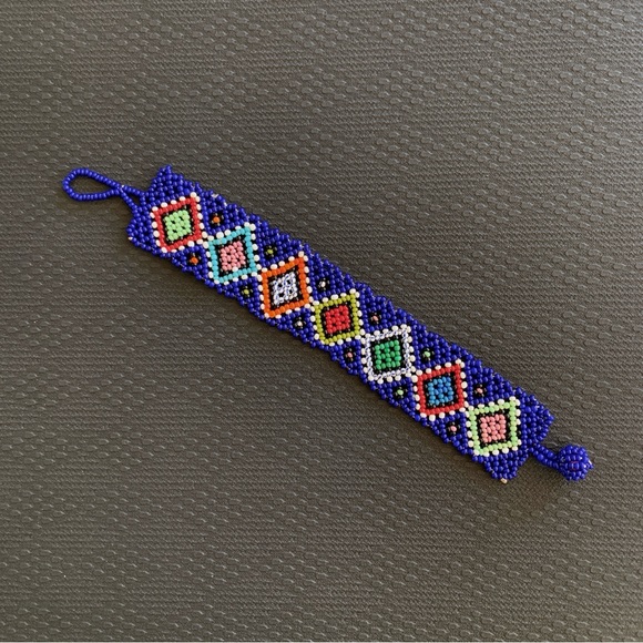 Blue handmade colorful beaded flat bracelet - Picture 2 of 5